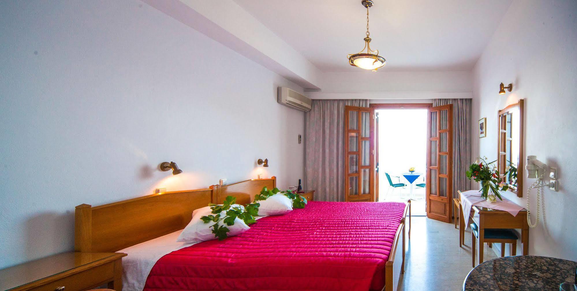 Irini'S Rooms Fteoura Kamári Buitenkant foto